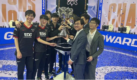 世界重新审 世界重新审