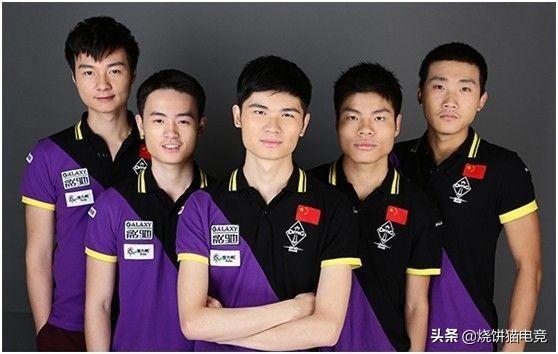 队获得了极 队获得了极